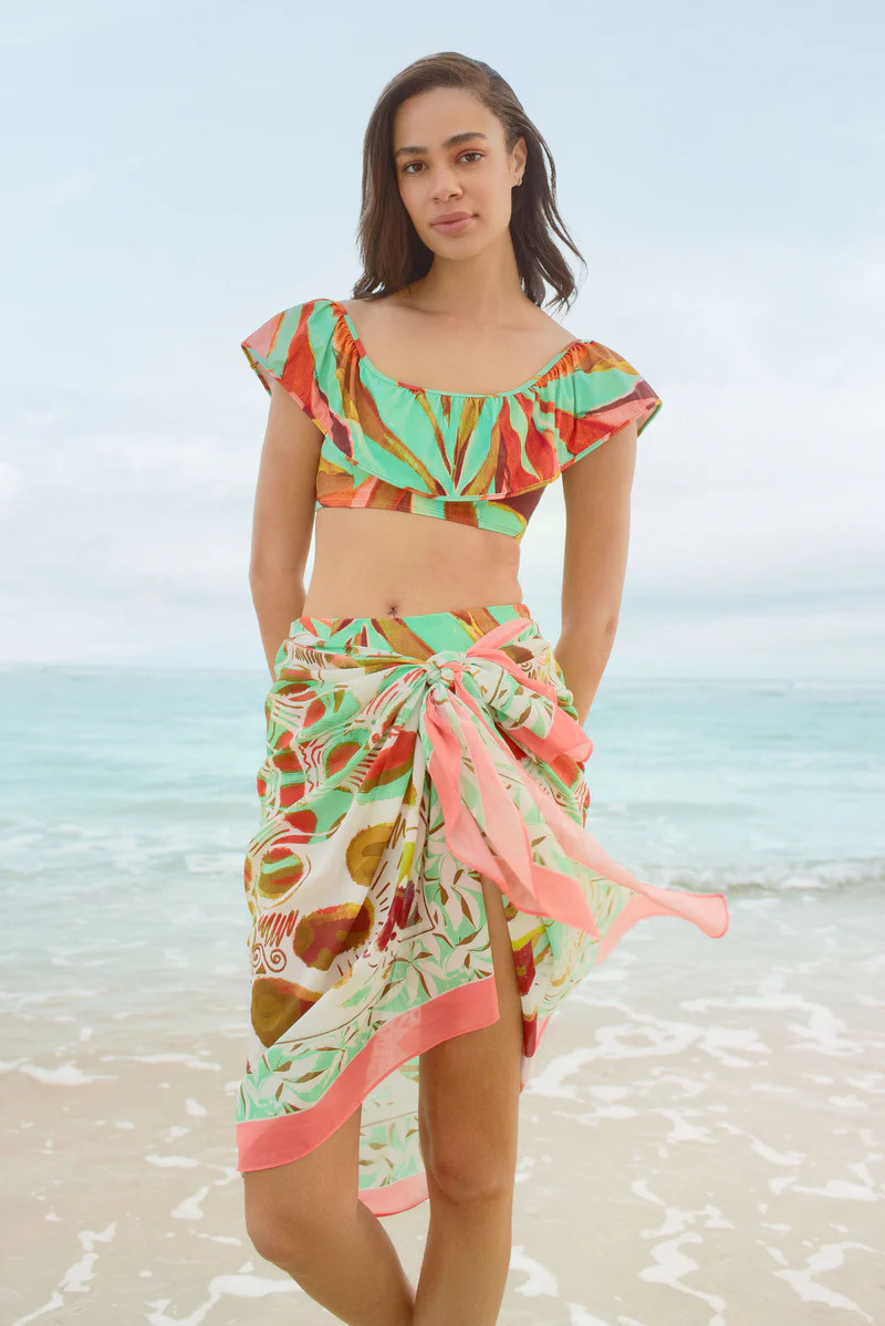 SELENA SARONG | Marie Oliver