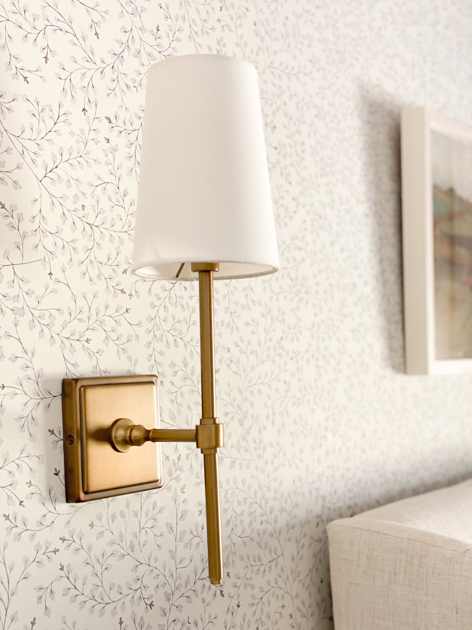 Brass sconce with floral wallpaper in girl’s bedroom 🤍 #wallpaper #girlsbedroom #sconces #sconce

#LTKhome #LTKstyletip #LTKkids