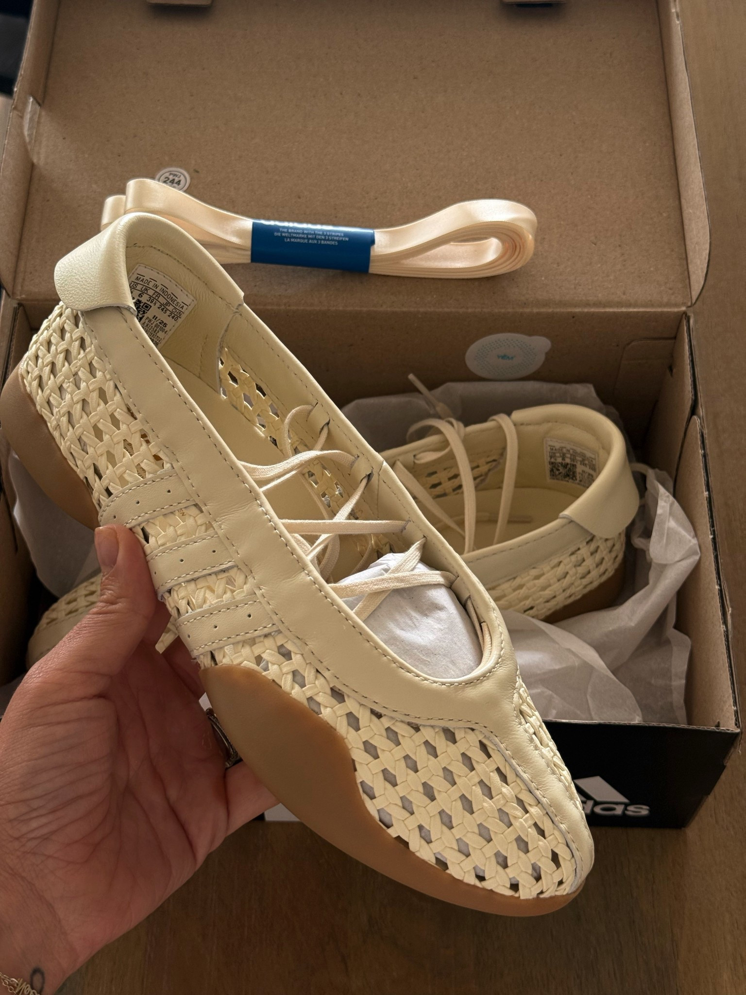 Been wearing these nonstop! Love how @adidas made these look like a ballet flat but they feel like a samba!

Sneakers 
Gift idea 


#LTKSeasonal #LTKmomlife #LTKMothersDay