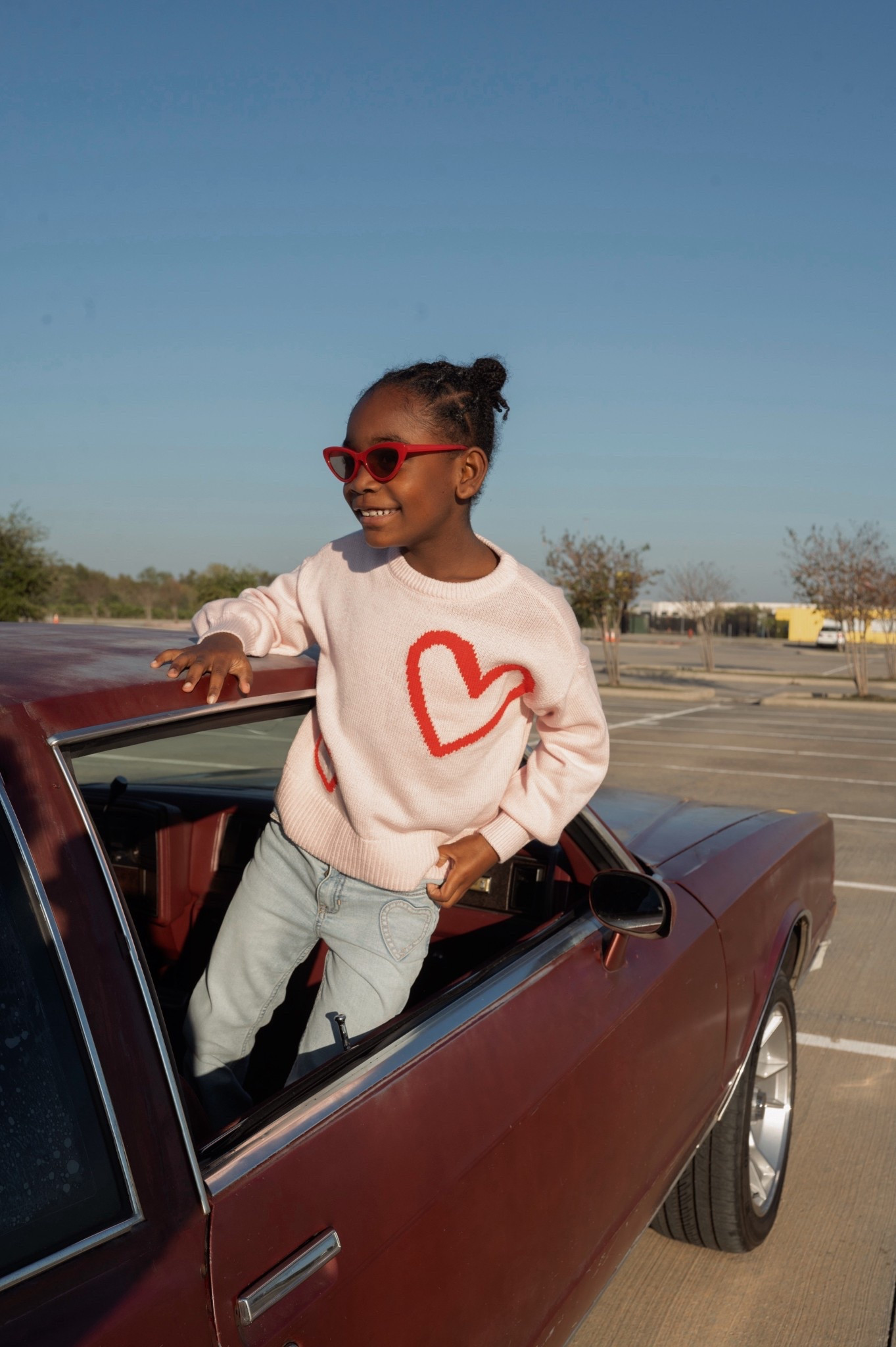Girls heart Valentine's Day sweater 

#LTKValentine #LTKKids