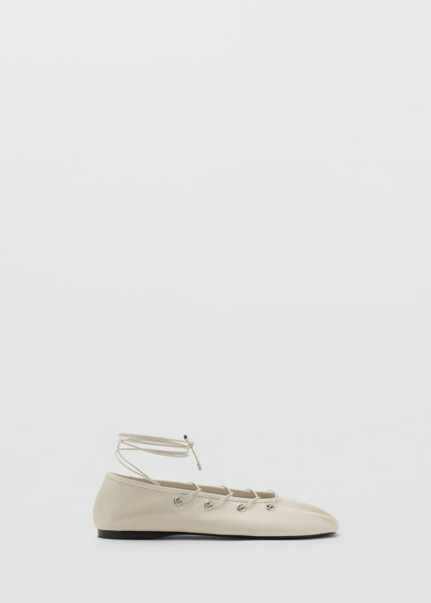 Leather ballet flats with crossed straps | Mango (US/MX/AU)
