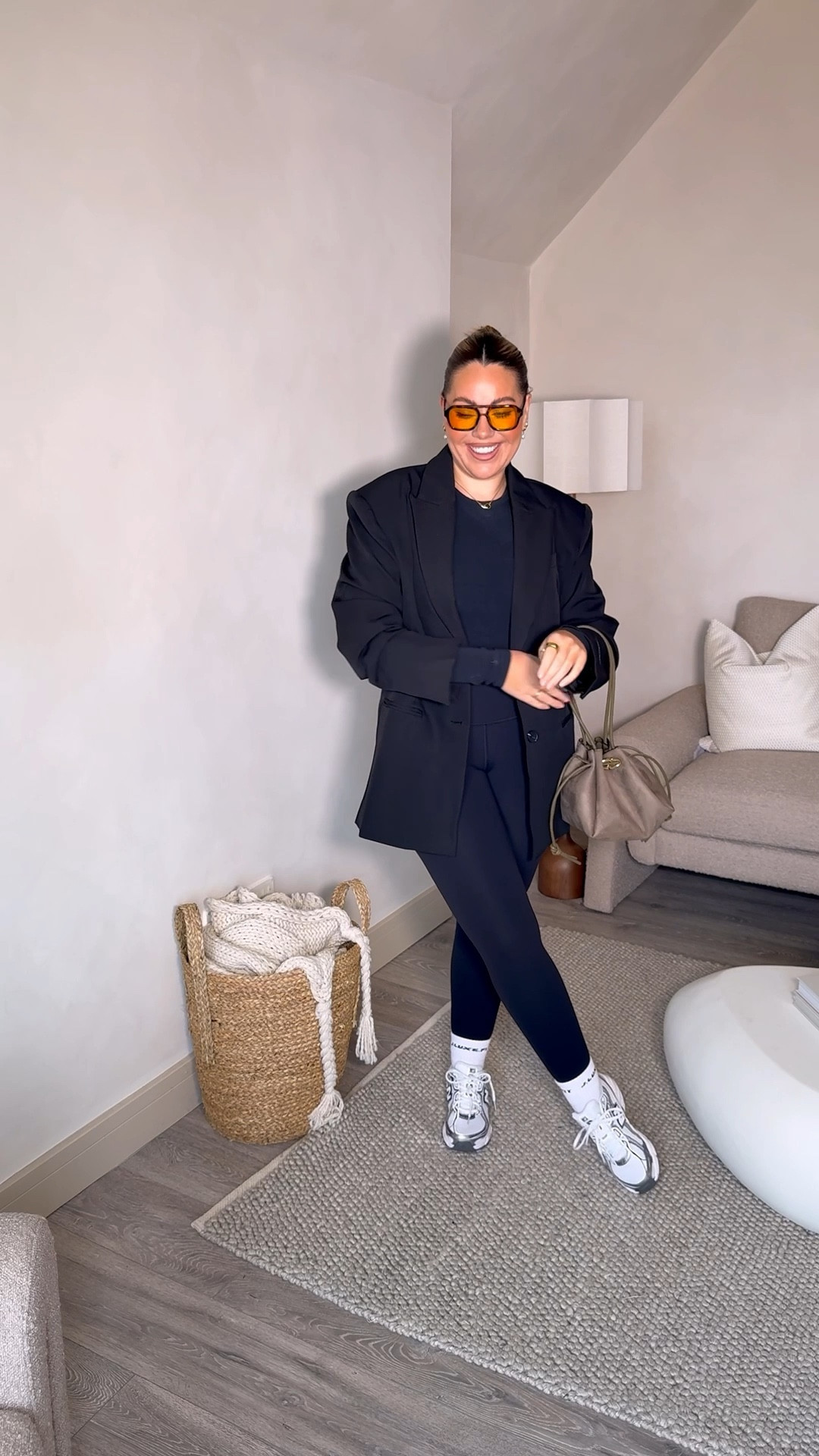 What I’m wearing today!! 

My go to leggings, I wear these casually & also to the gym too. They’re so buttery & soft, high waisted, comfy & aren’t see through. Quality is 10/10 😍

Bodysuit is also my go to! Double lined, quality is amazing, washes well & doesn’t loose its colour either! I love it with leggings & also looks lush with a pair of jeans. 


#LTKootd #LTKgrwm #LTKmorningroutine