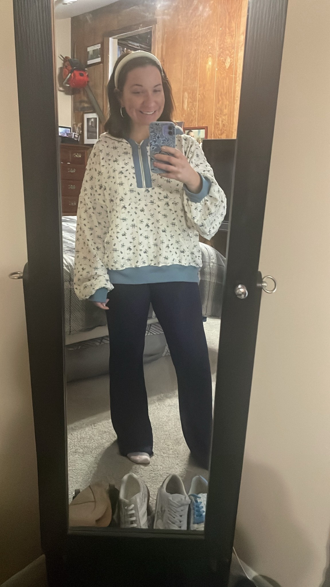 Sunday lazy day fit

#LTKgrwm #LTKootd #LTKPetite