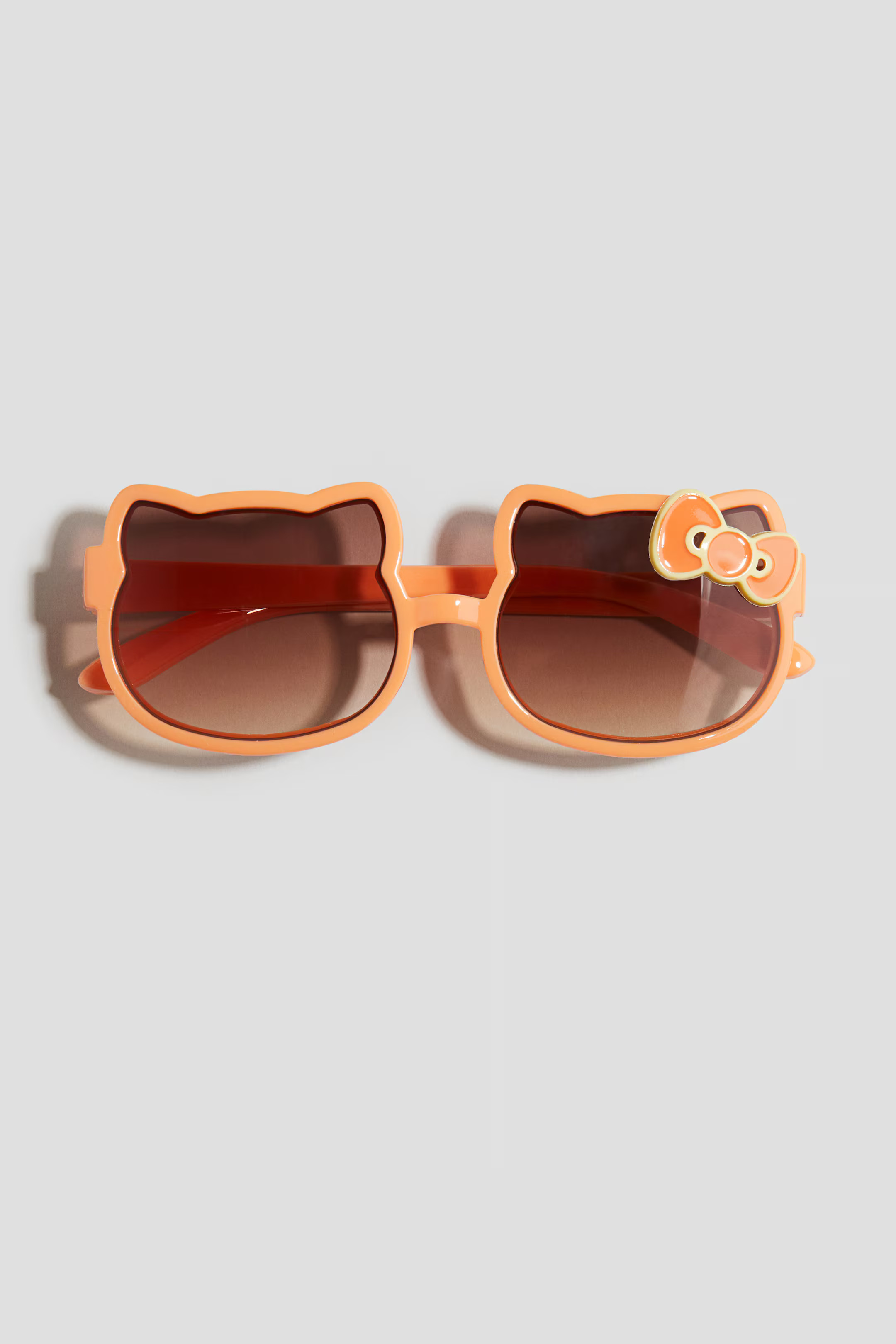 Sunglasses | H&M (US + CA)