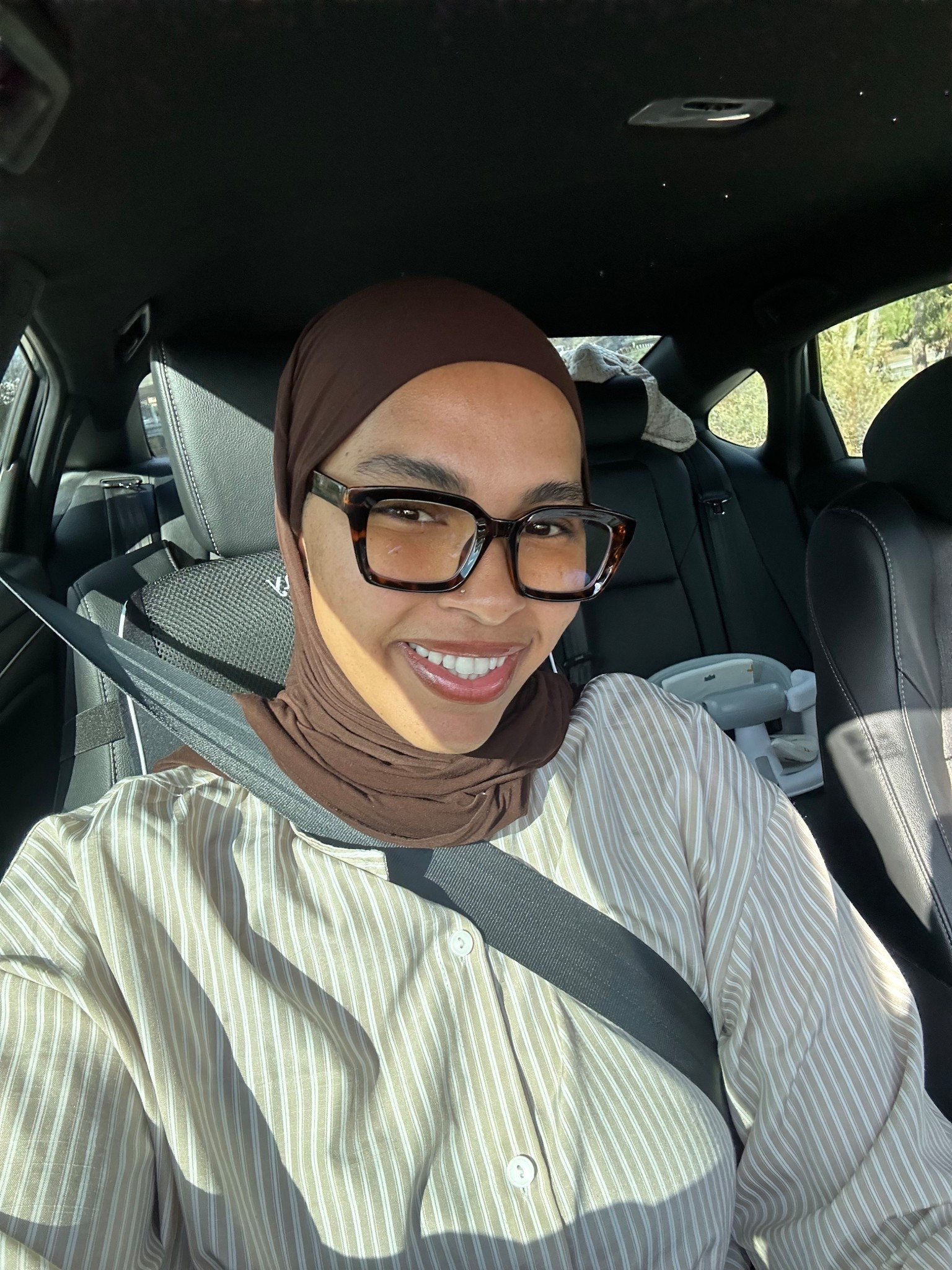 these glasses are part of my personality 🤭🍂🤎