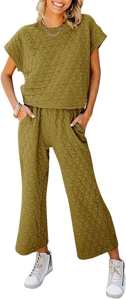Fazortev Women's 2 Piece Outfits Quilted Lightweight Short Sleeve Tops and Cropped Pants Lounge S... | Amazon (US)