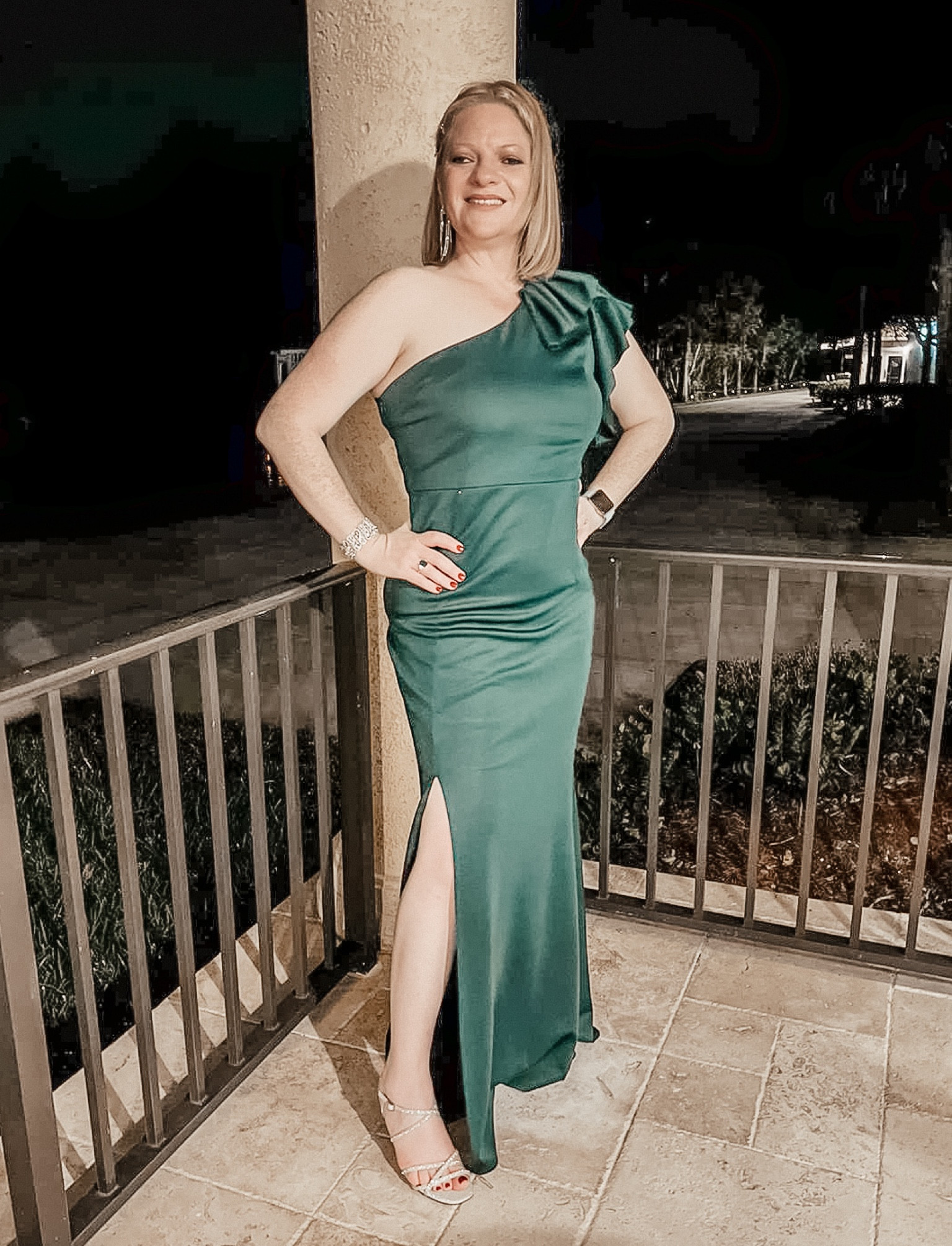 Amo como me queda este vestido 👗 

#LTKstyletip #LTKwedding #LTKHoliday