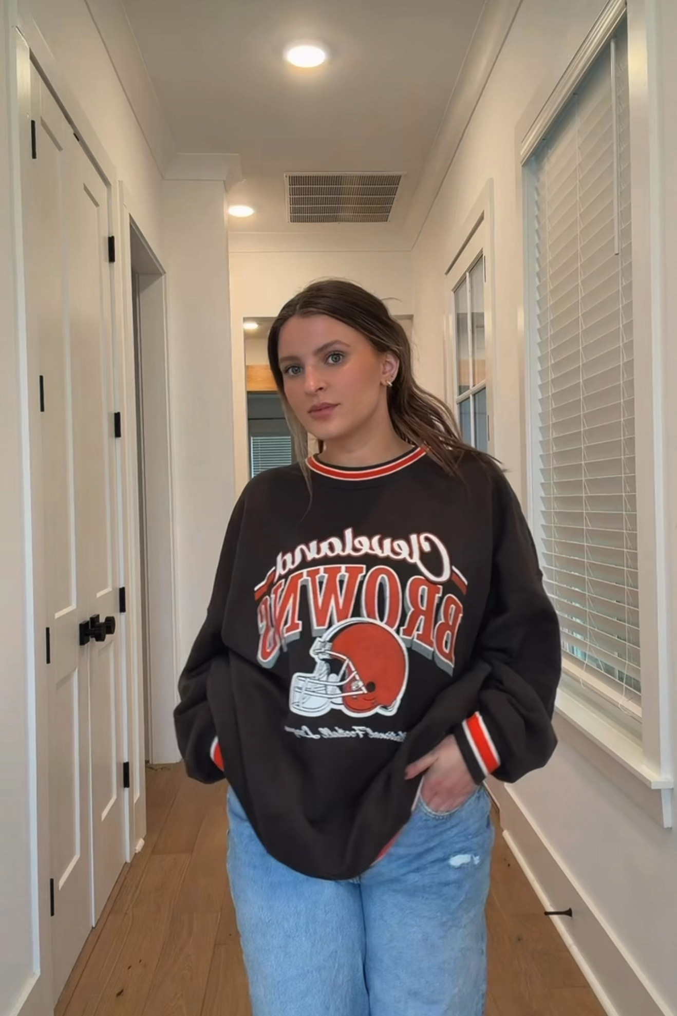 #abercrombiepartner Getting to rep my new favorite team in @abercrombie😍🏈

Offer valid in stores and online from 11/24/2025-12/1/2025 in US/CA. Excludes clearance and gift cards. Online price reflects discount.

Use code CYBERAF to get an additional 15% off everything in stores and online at checkout from 11/24/2025-12/1/2025 in
US/CA. Excludes clearance and gift cards. See details online.