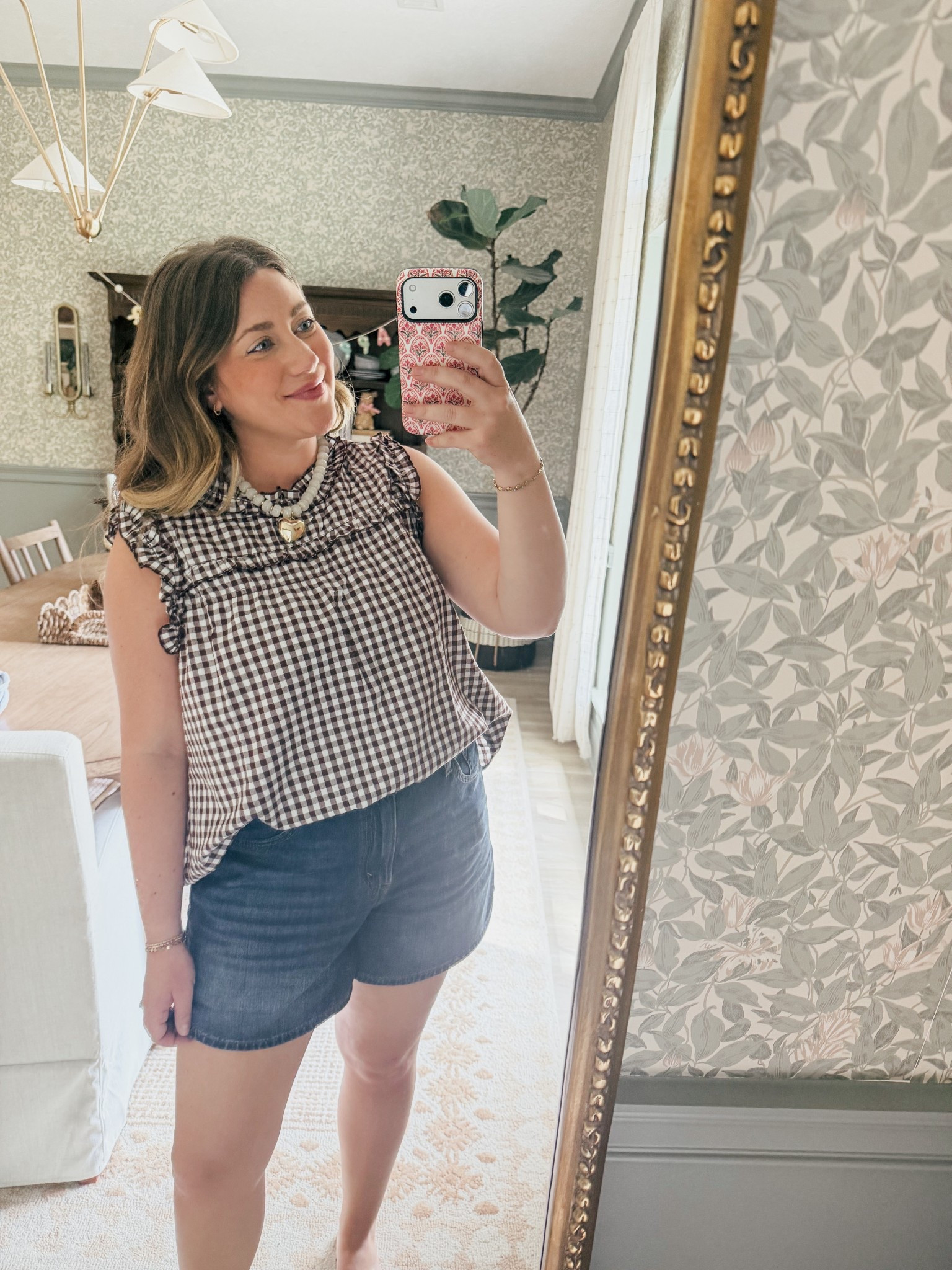 All Amazon! Loving this new shirt 💕

THEBLOOMINGNEST gingham spring summer Levi’s shorts necklace 

#LTKSeasonal #LTKootd #LTKMidsize