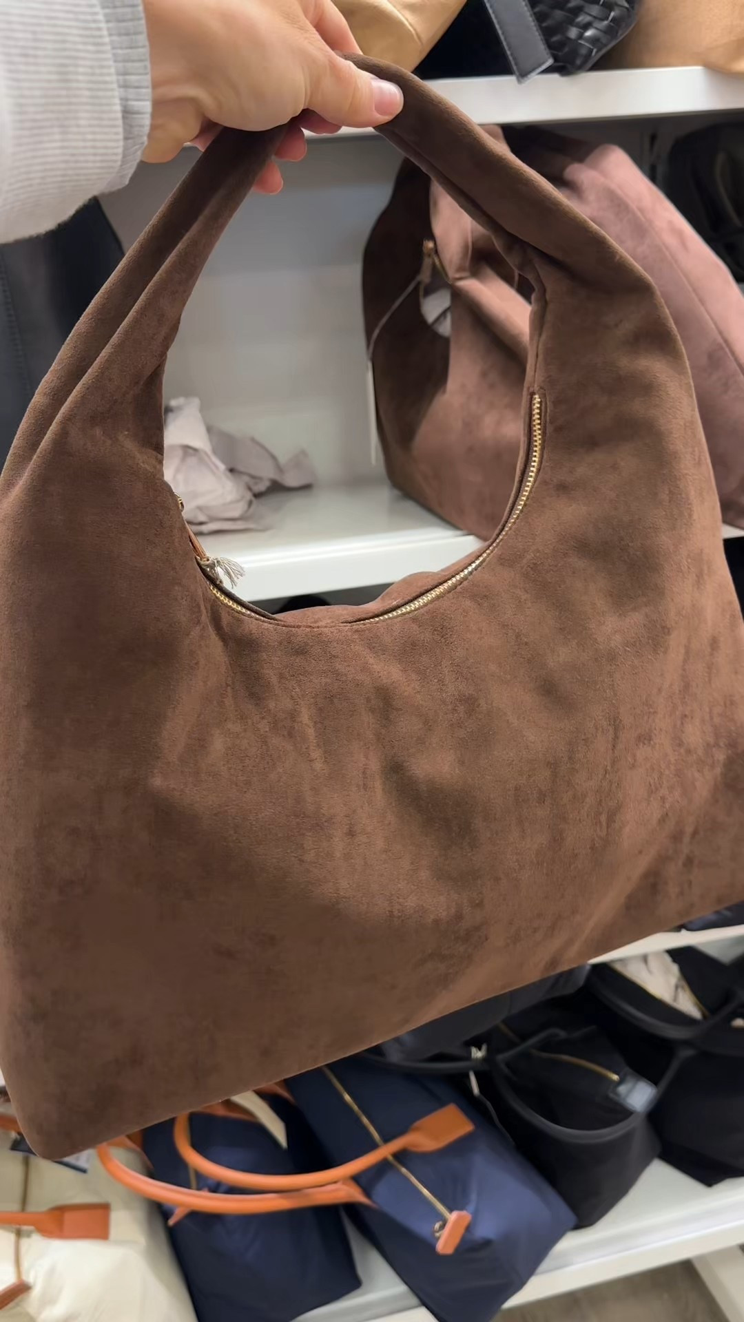 New + trending purses just dropped at Target 👀👜 From structured crossbodies to cozy fall textures — these bags look way more expensive than they are 🤎✨ #targetfinds #targetstyle #fallfashion #targetbags #affordablefashion

#LTKFindsUnder50 #LTKItBag #LTKWorkwear