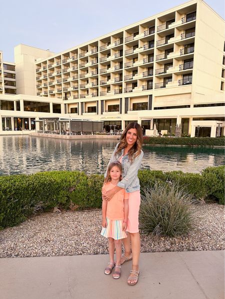 Vacation outfit inspo. Wearing a size medium in the dress 



#targetstyle #targethaul #mommyandme #vacationoutfit #springoutfit #springstyle #springdress #mididress #summerstyle #target #momstyle #casualstyle 

#LTKsalealert #LTKunder50 #LTKfamily