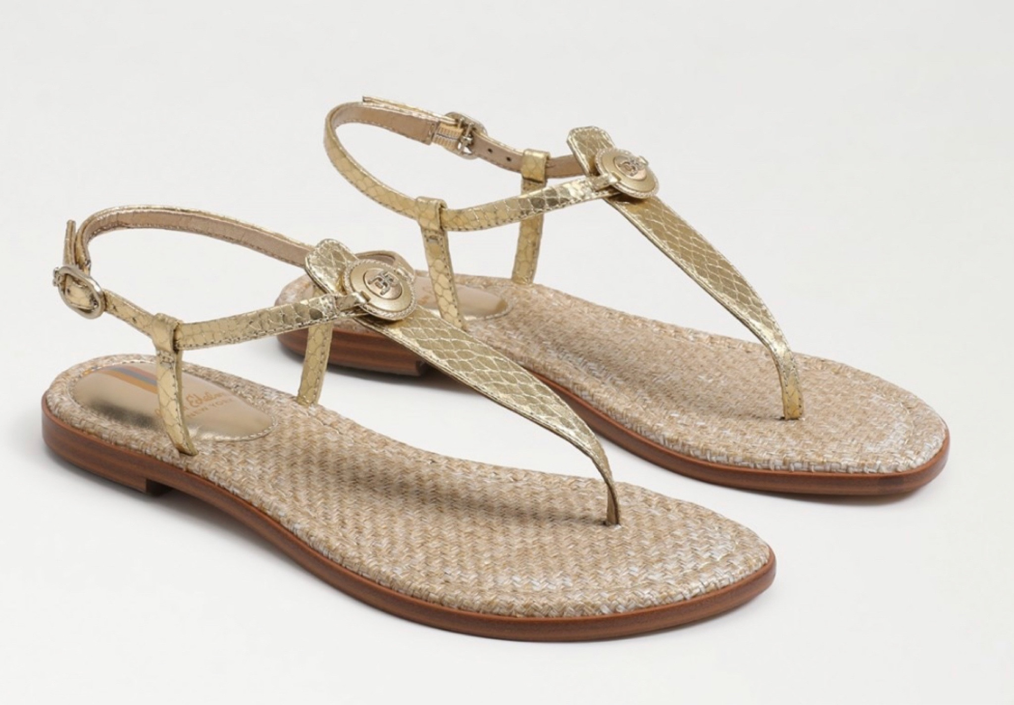 Sale Alert 🚨! 
These are a staple to have. 

#LTKSale #LTKshoecrush #LTKsalealert