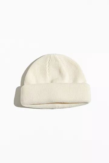 UO Short Roll Knit Beanie | Urban Outfitters (US and RoW)