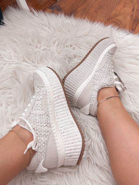Absolutely love this new sneakers! They come in multiple color-ways

#LTKFind #LTKstyletip #LTKshoecrush