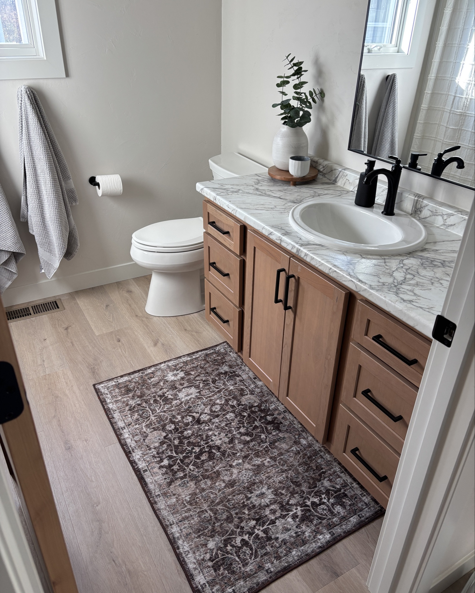 Simple + cute kids bathroom🤍🛁

#LTKHome