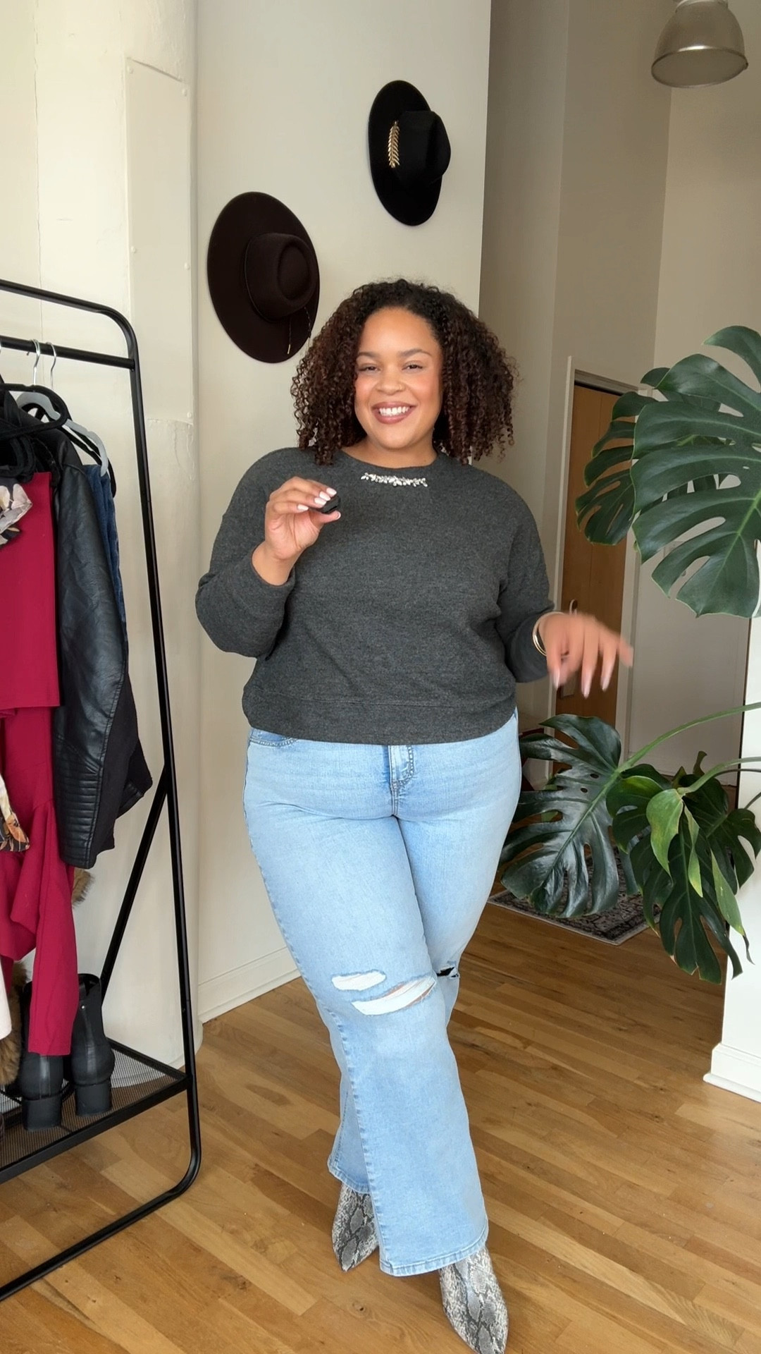 I’ll get back to you on that purple top - but for now, let’s style everything else haha everything will be linked on my LTK 💕 

Thanks so much for the pieces @torrid 

#gifted #plussize #ootd #outfits #styles #easytowear #curves #torrid 

#LTKPlusSize #LTKStyleTip #LTKFindsUnder50