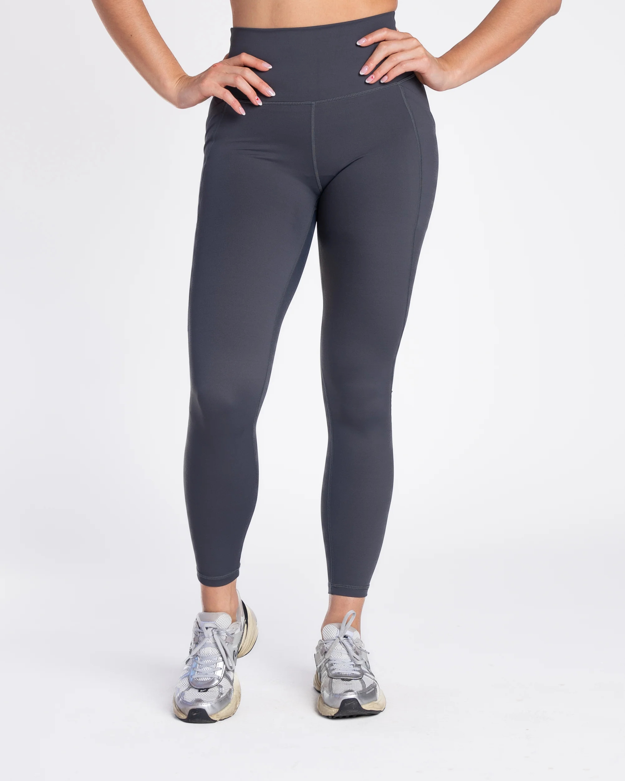 Lux Pace Leggings (26 in.) - Magnet | Senita Athletics