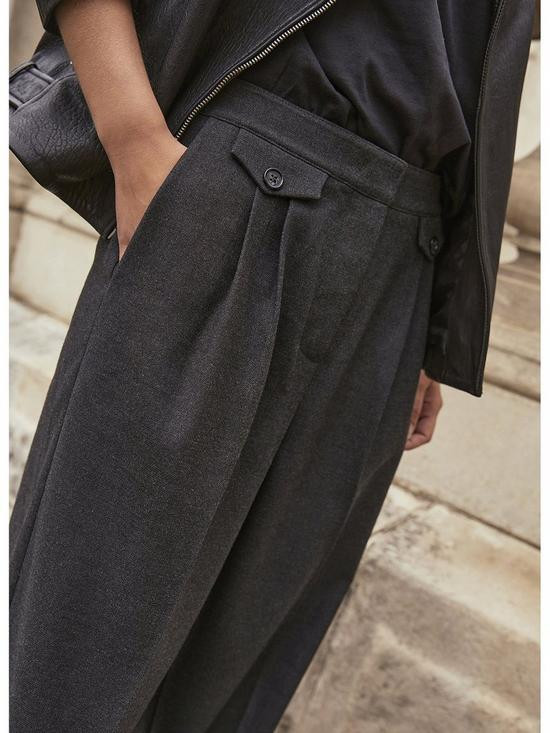 Mint Velvet Pocket Detail Pleat Wide Trouser | Very (UK)