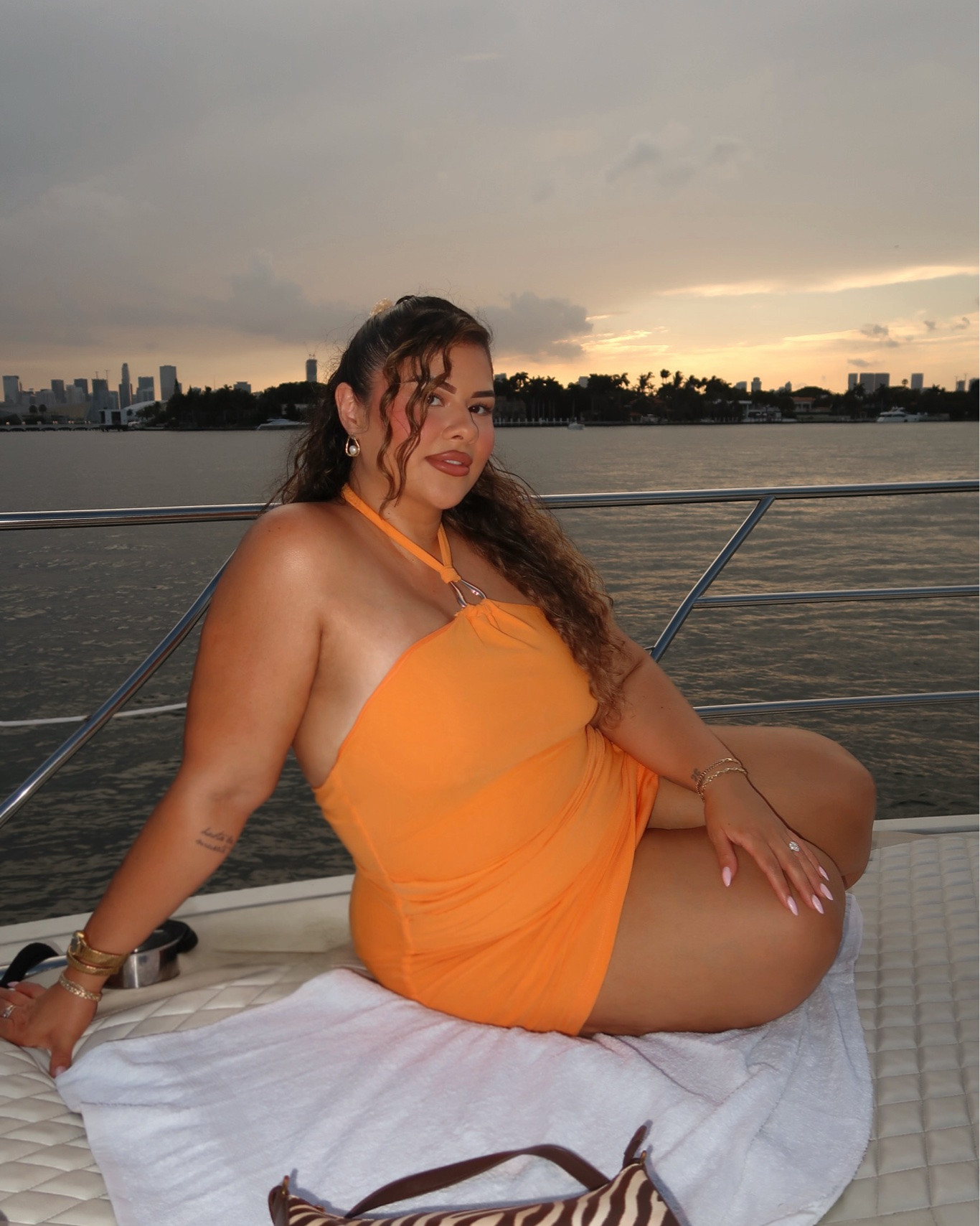 orange mini dress I wore on the yacht in Miami ✨🛥️🌅🥂 wearing size XL

#LTKootd #LTKPetite #LTKMidsize