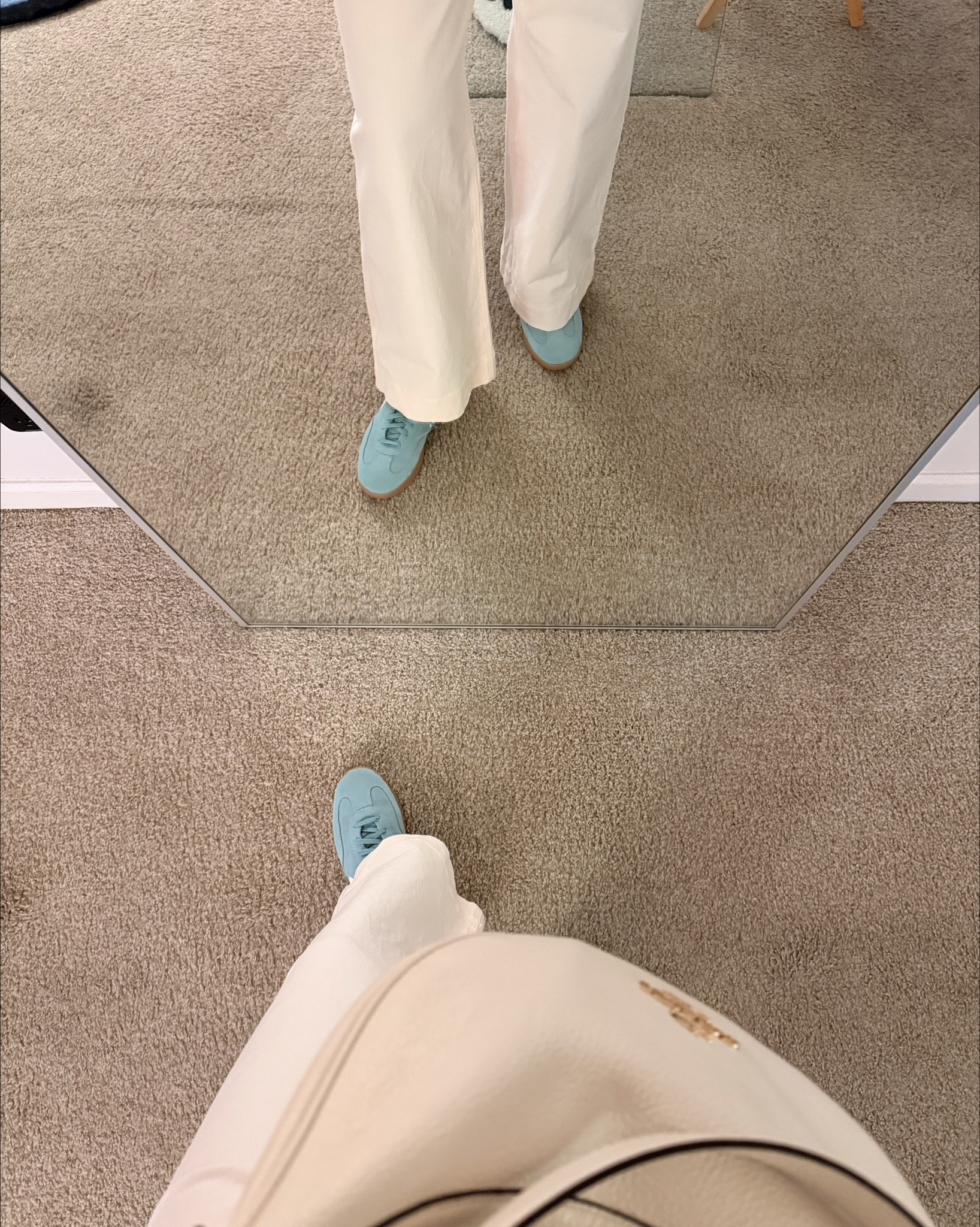 Ivory and green/blue is a color combo I never thought I needed!

#LTKPetite #LTKFindsUnder100 #LTKSeasonal