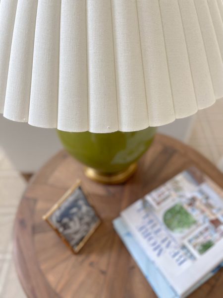 Fluted tapered lampshade - Amazon budget friendly table lamp - Amazon home decor - green lamp - family room decor 

This beautiful table lamp comes in lots of colors, is a great size and feels substantial. For an elevated look swap out the included lampshade for this Amazon fluted lampshade instead. 

#LTKstyletip #LTKhome