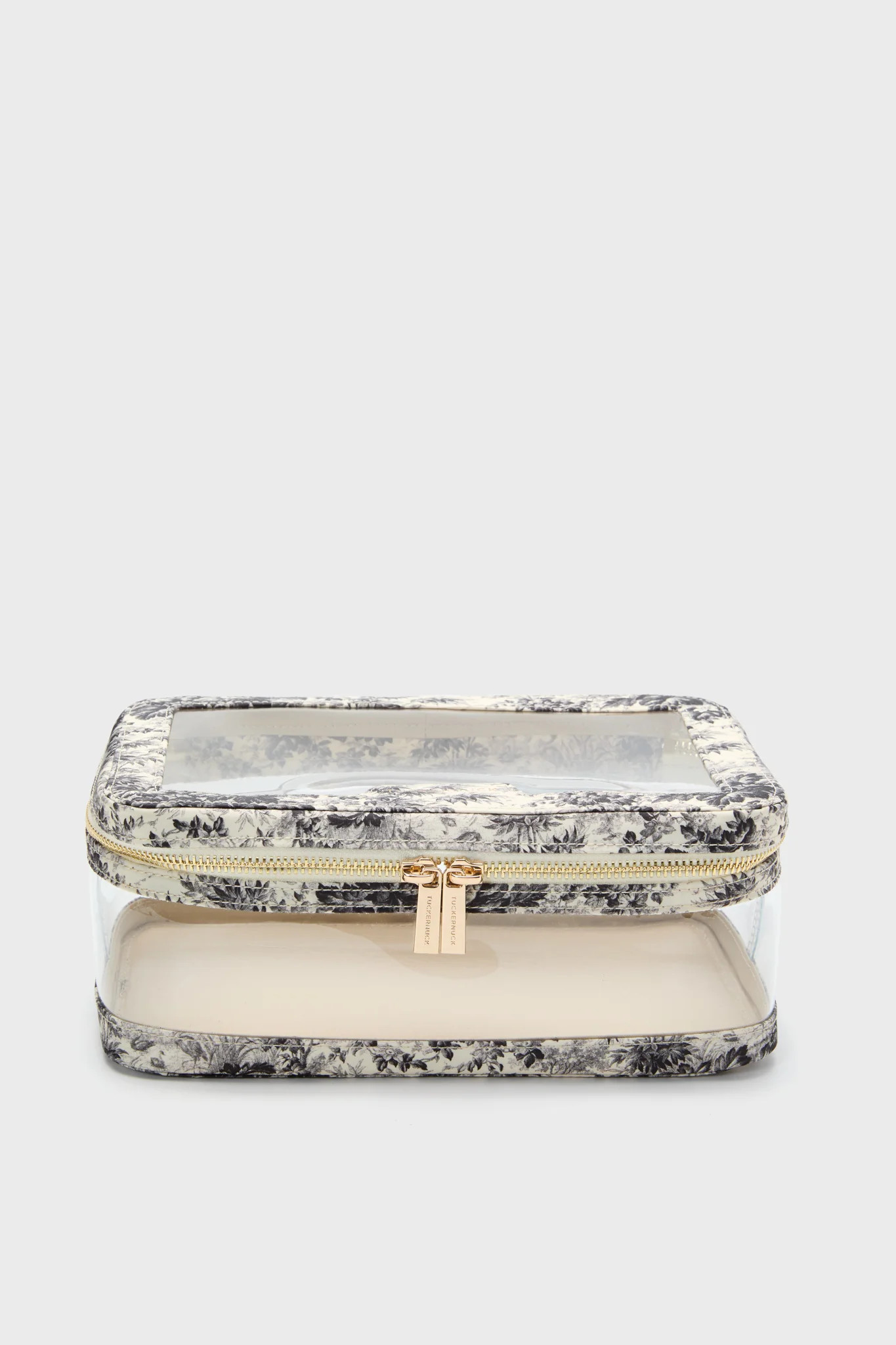 Tuckernuck | Tuckernuck (US)