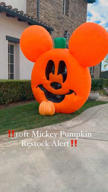 9.5 ft Gemmy Airblown Inflatable Mickey Mouse Pumpkin Jack-O-Lantern Yard Decoration

#LTKHalloween #LTKhome #LTKSeasonal