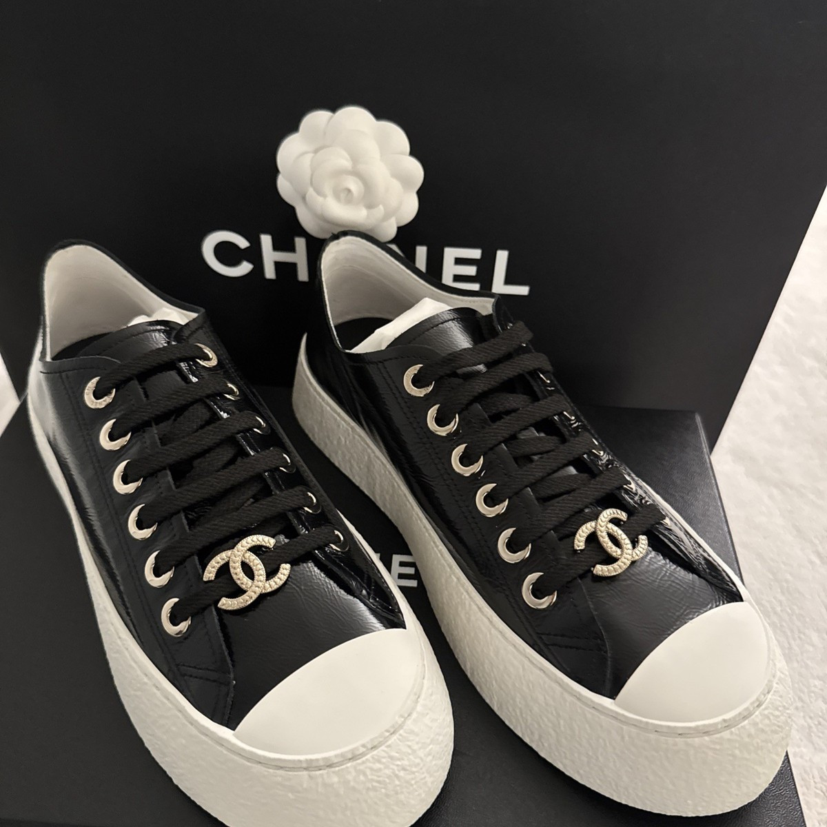 CHANEL 2024P BLACK SNEAKERS  WHITE PLATFORM GOLD CC LOGO SIZE EU37 | eBay | eBay US