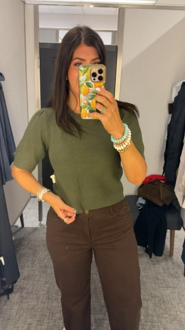 The best quality sweater

Nordstrom sale finds, In an 8/m top and bottoms, 29 jeans in all but Levi’s (30) 

Workwear,, midsize fall outfits , nsale, easy outfit, what to wear, fall midsize outfit, ootd, midsize fall, causal

#LTKootd #LTKMidsize #LTKSaleAlert