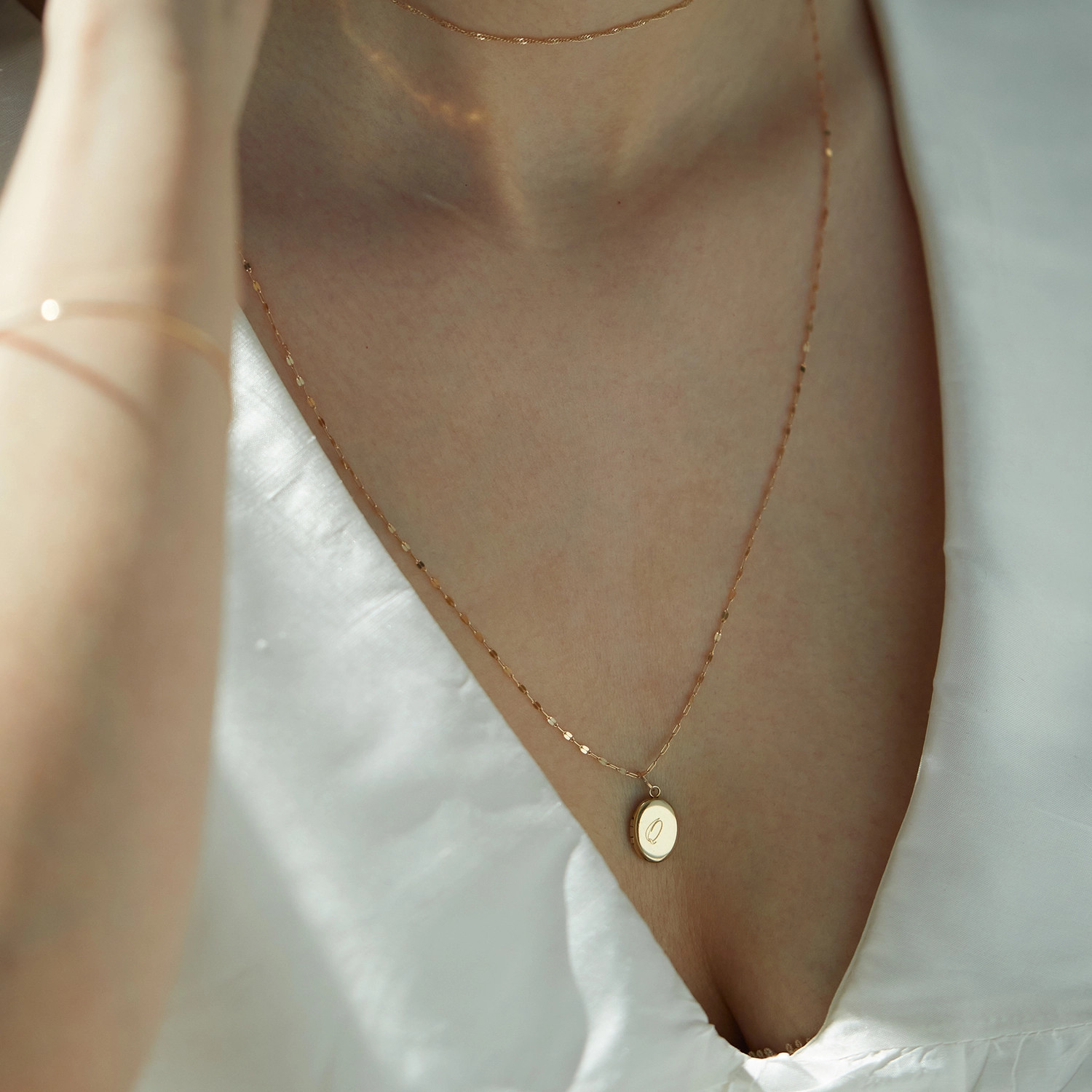 Dollhouse Gold Locket | Catbird