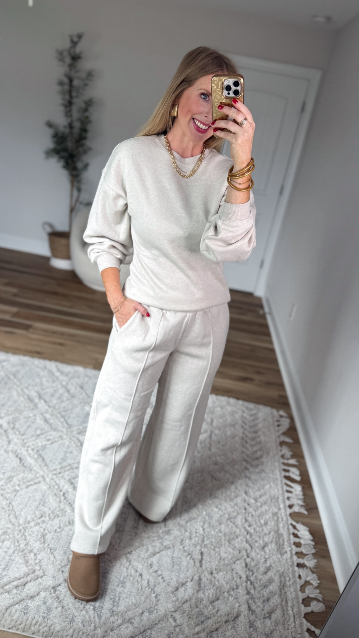 Daily try on, Walmart outfit, Walmart fashion, Walmart try on, lounge set, tunic sweatshirt

#LTKootd