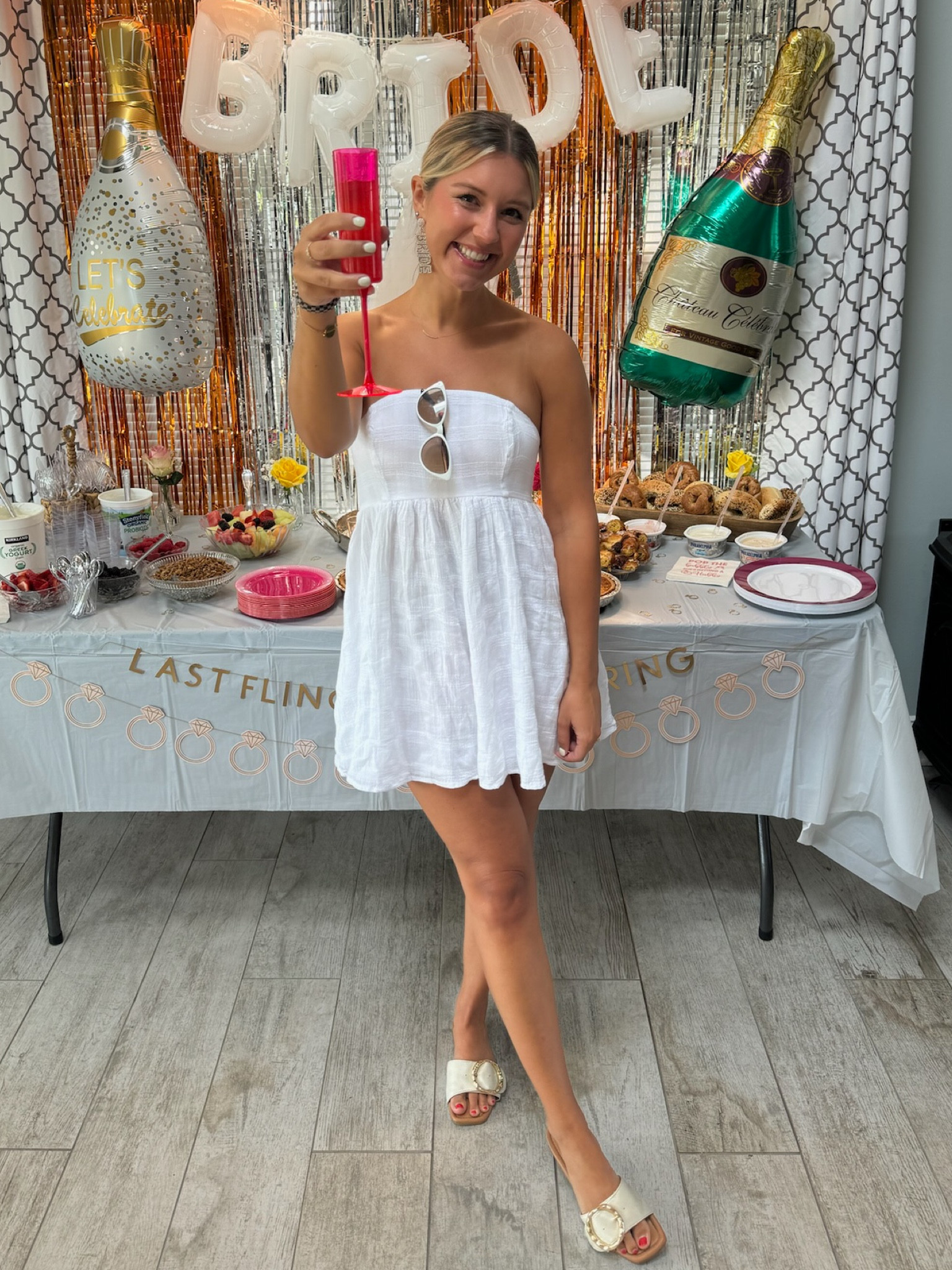 🤍🥂💐💍
Romper - Small

#LTKBacktoSchool #LTKFallSale #LTKWedding