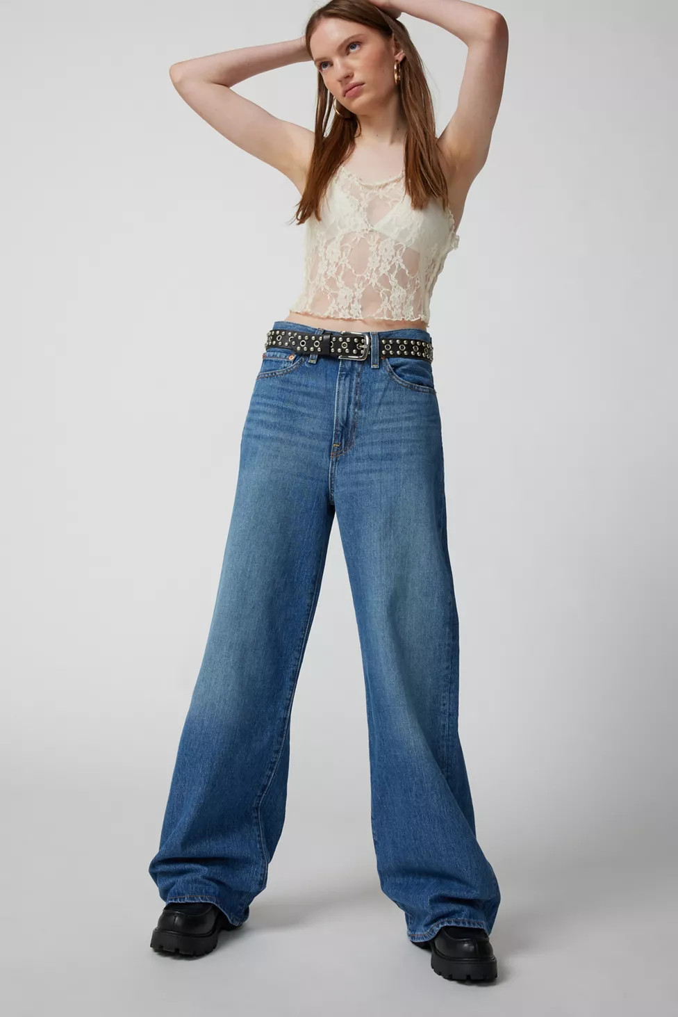 Levi’s® Ribcage Wide-Leg Jean | Urban Outfitters (US and RoW)
