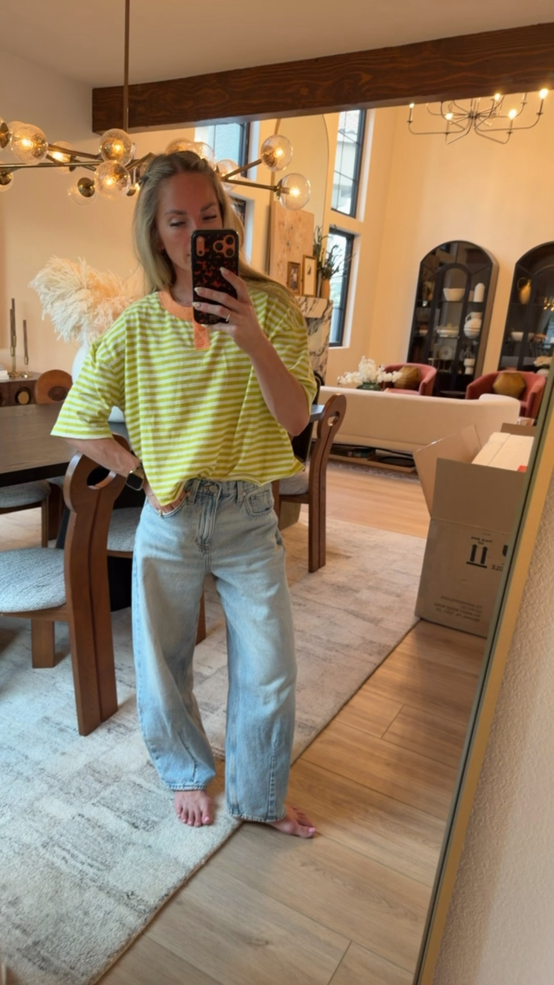 Aerie top and Target barrel! 

Wearing xs in top and 2 in bottoms 

#LTKSaleAlert #LTKU #LTKdayinmylife