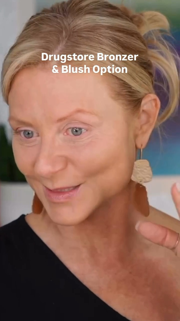 Physicians Formula Butter Glow & Go Stick ☀️
I’ve used their bronzers for years and they’ve never let me down. Easy to blend, smell like a tropical vacation. 🥥 
Perfect for a soft, sun-kissed glow!

Big thanks to @physiciansformula_canada for sending me the Butter Glow & Go Multiuse Stick to try! So fun to play with new products.
#over50makeup #travelmakeup #makeupover50