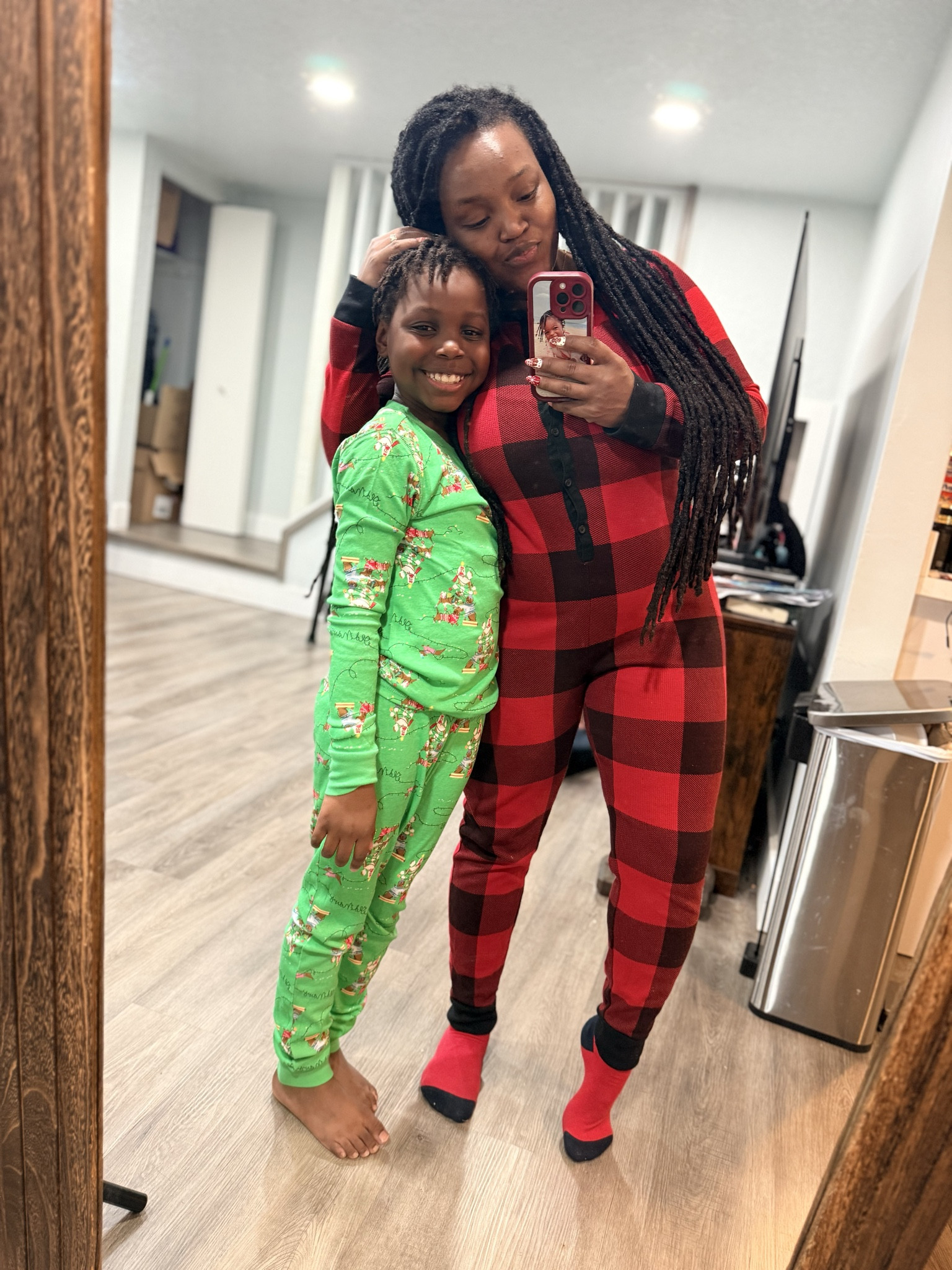 If matching Christmas pajamas are part of your tradition, don’t stress — Old Navy can still get them to you by the 24th 🎄✨
Kids, adults, and full family sets are still available.
I rounded up all my favorite Old Navy Christmas PJs on LTK so you can grab them in time!

#christmaspjs #oldnavychristmas #holidaypajamas #familypjs #matchingfamily #lastminuteholiday #LTKholiday #LTKfamily #LTKkids #LTKfashion #LTKfinds #LTKsale #shoppingfavorites #onlineshopping #christmasready #ShoppingWithPriiincesss #Atlantamom #AtlantaCreator #Atlantacontentcreators

#LTKSaleAlert #LTKKids #LTKHoliday