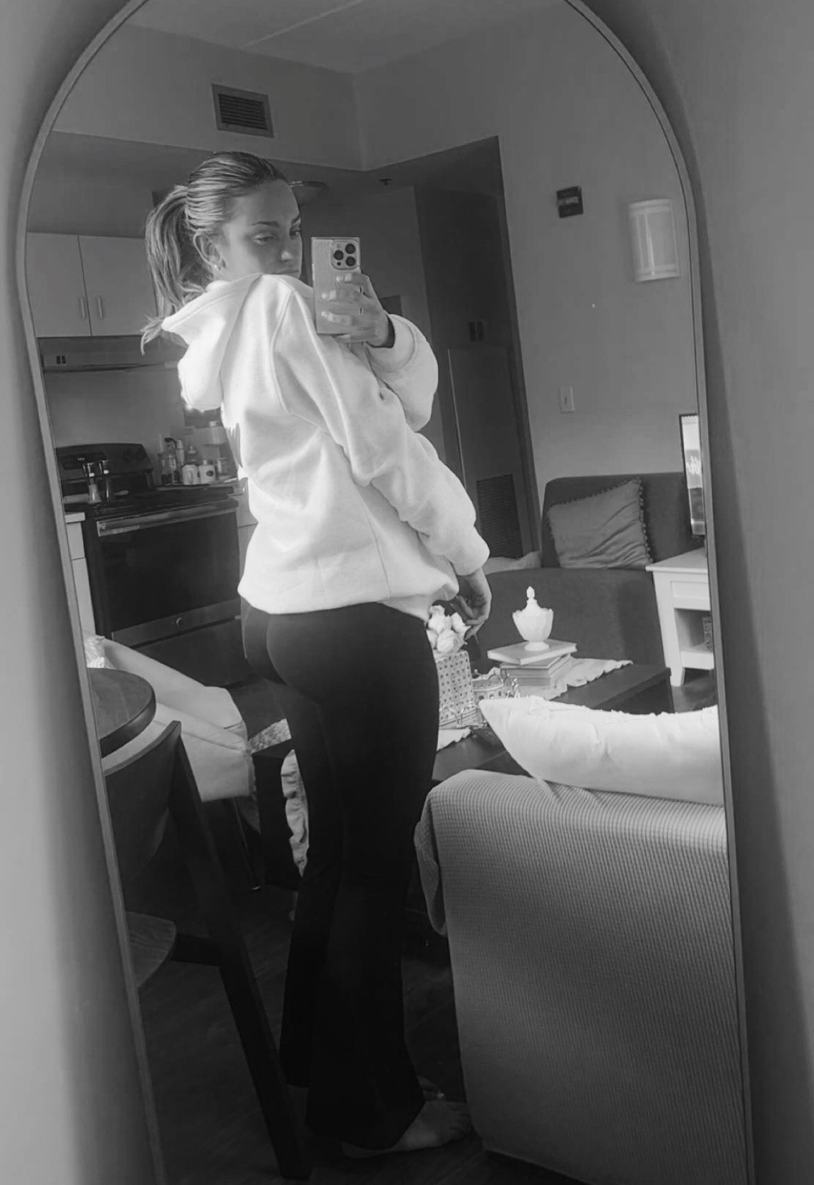 Lounge fit! Hoodie from white fox 