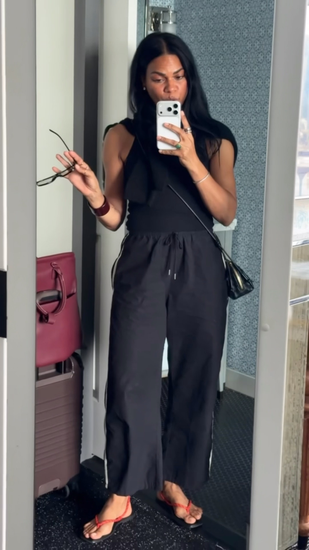 Now this to me, is the perfect travel day outfit

#LTKootd #LTKTravel #LTKvlog
