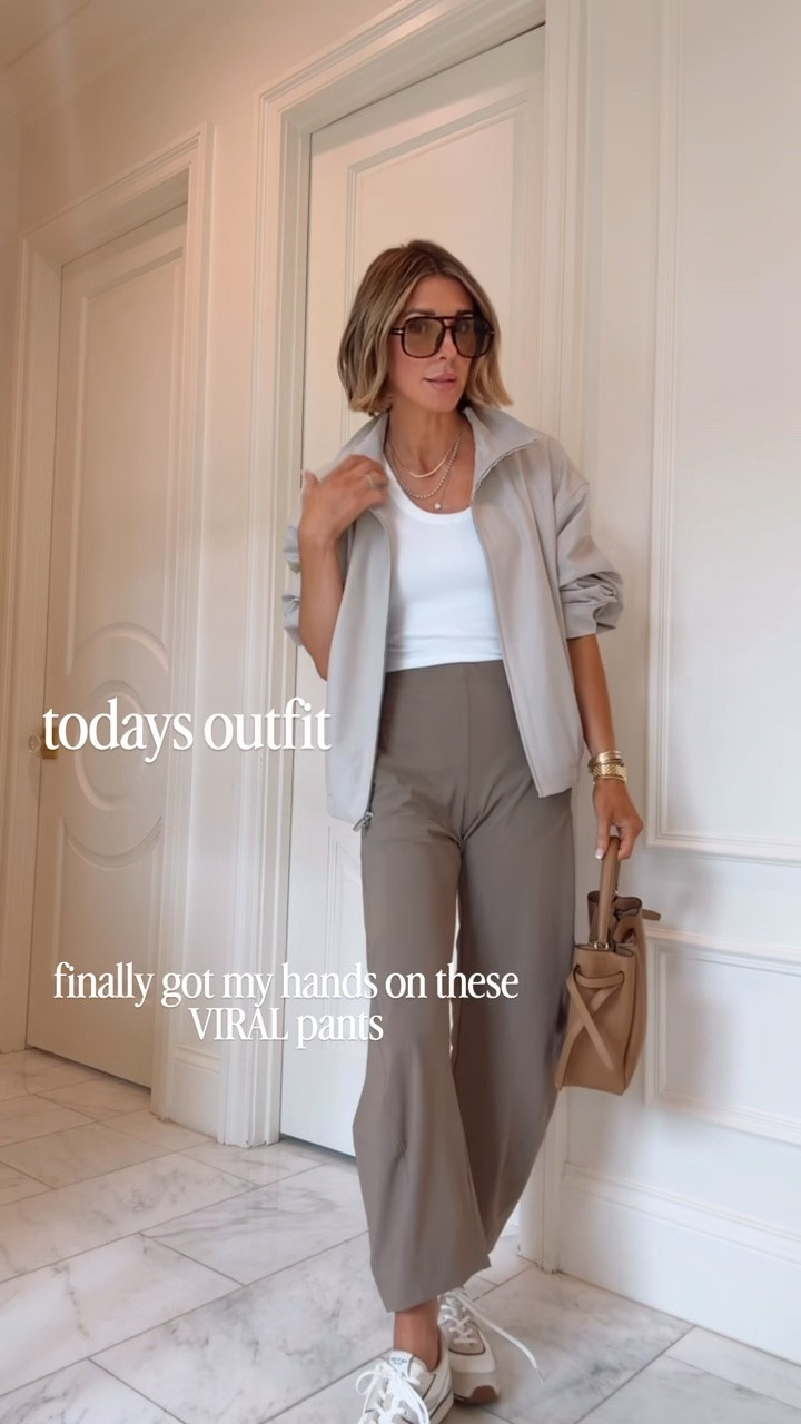 I finally got my hands on these viral pants and I’m loving how they fit! Today’s outfit is perfect for any casual occasion and moms on the go.

#LTKootd #LTKSeasonal