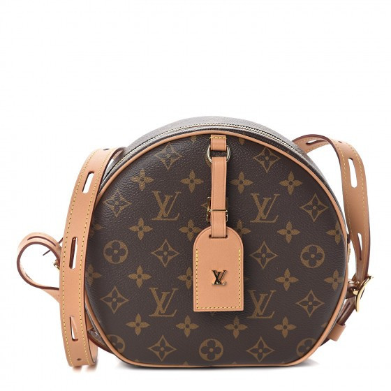 LOUIS VUITTON

Monogram Boite Chapeau Souple


114 | Fashionphile