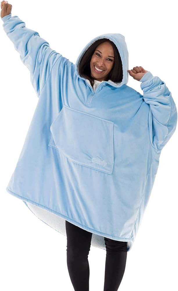 THE COMFY Original | Sherpa Lined Microfiber Fleece Wearable Blanket, Oversized Design with Hood ... | Amazon (US)