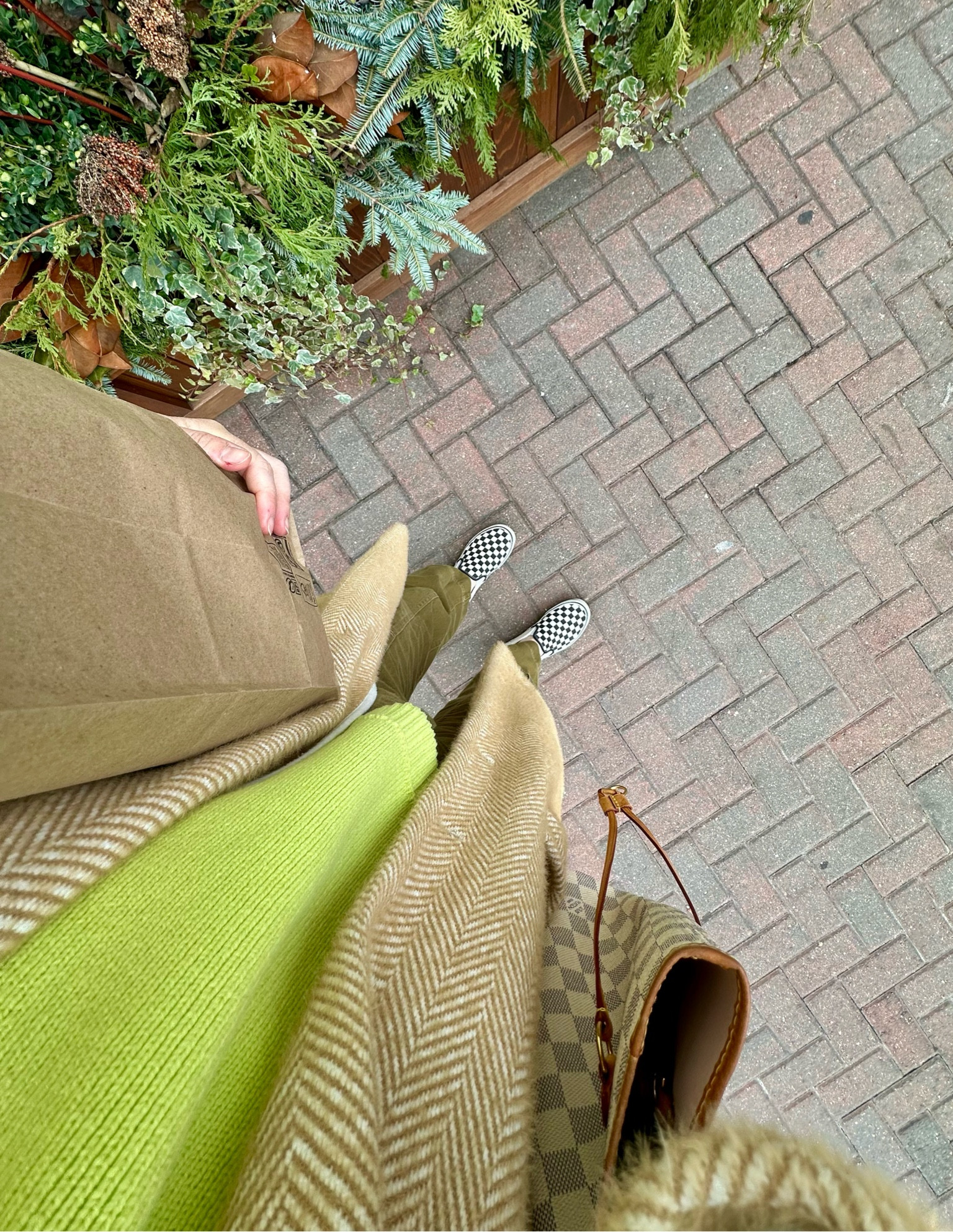 🫒🍋‍🟩🖤🤍