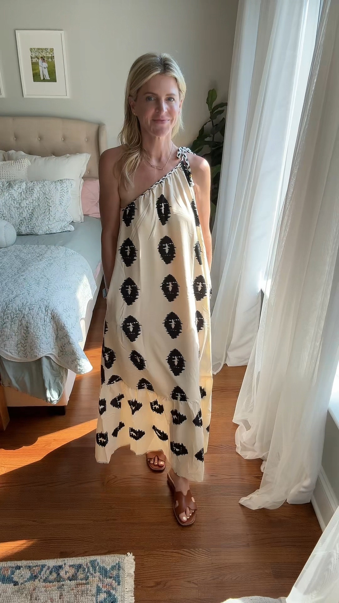 This one shoulder dress is so adorable with the rope tie shoulder detail! Makes the length adjustable too! 