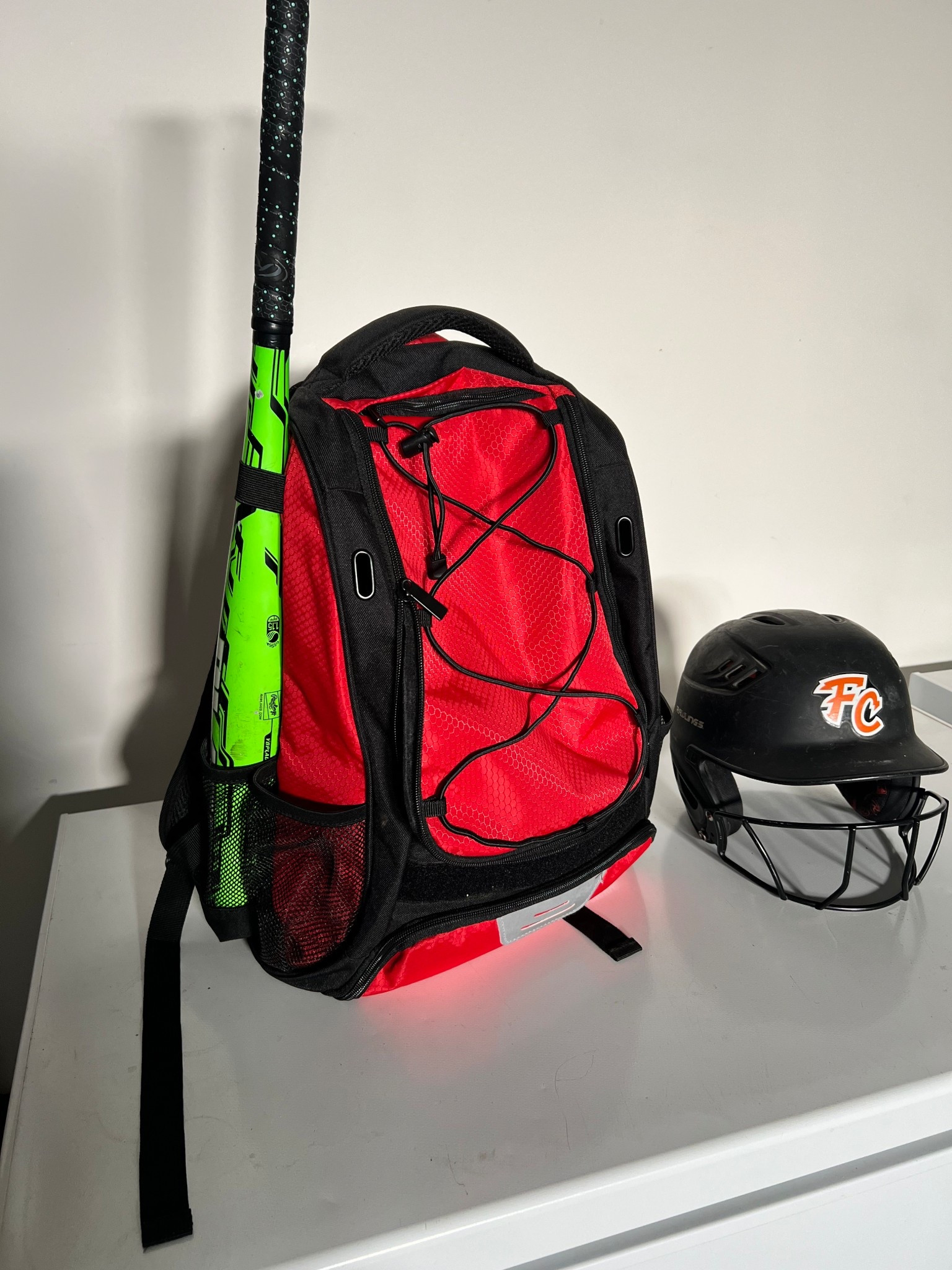 Red baseball bag. 

#baseball #bag #red #kids

#LTKKids #LTKmomlife #LTKActive