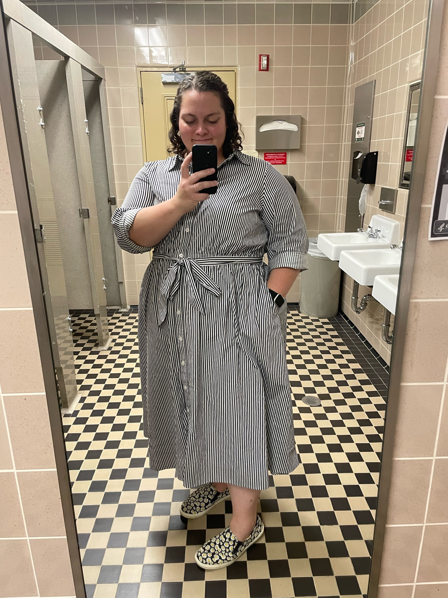 Work outfit, plus-size dress, business casual, stripe dress, button down dress, long sleeve dress, plus-size workwear

#LTKworkwear #LTKplussize