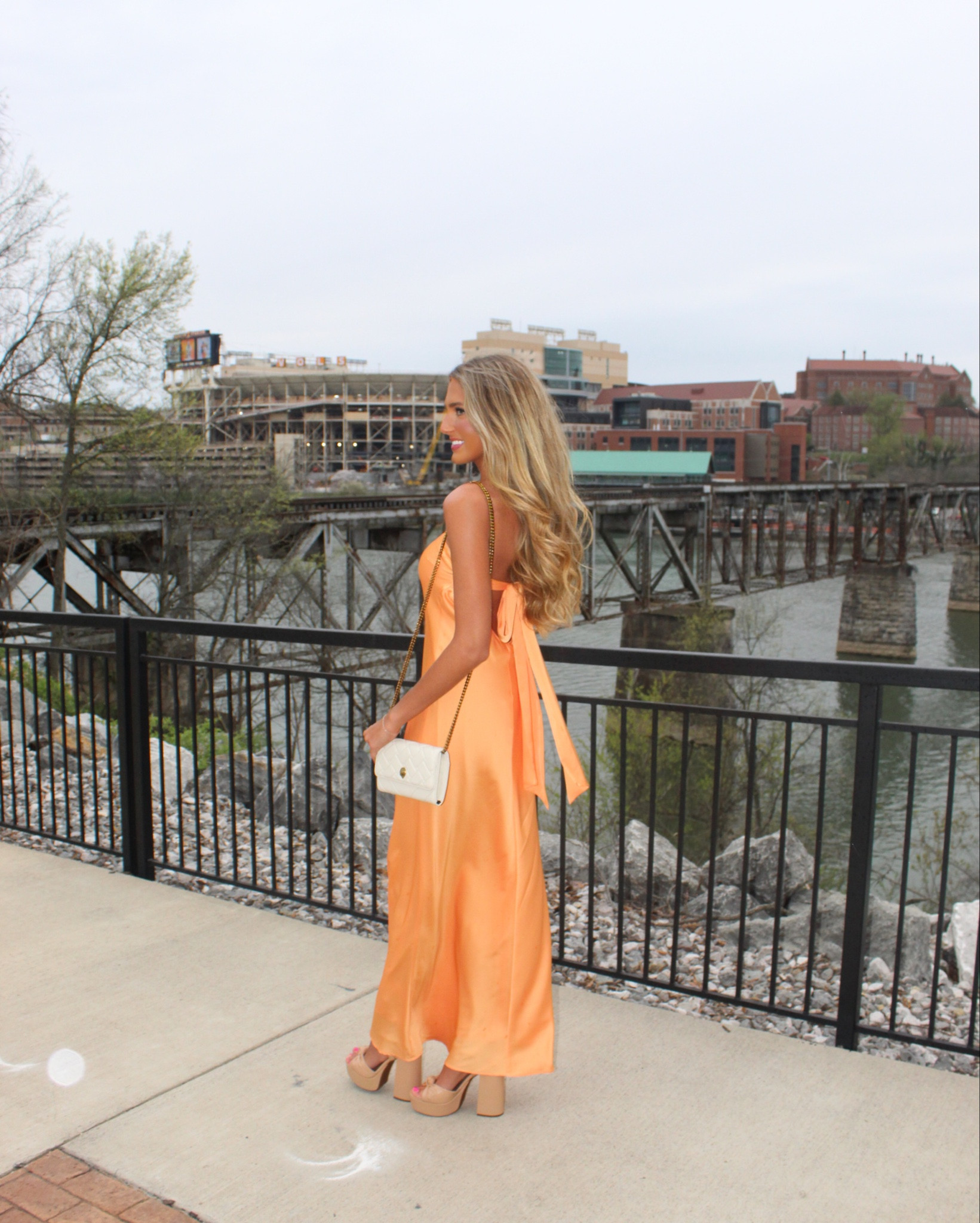 Tennessee Orange from the Gianni Bini x Caelynn Bell Collaboration at Dillard’s 🧡🧡