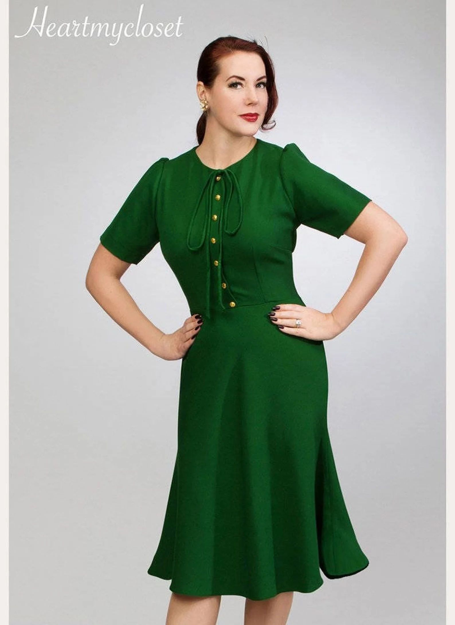Read the full title
    kate middleton dress green crepe celeb inspired dress custom made | Etsy (US)