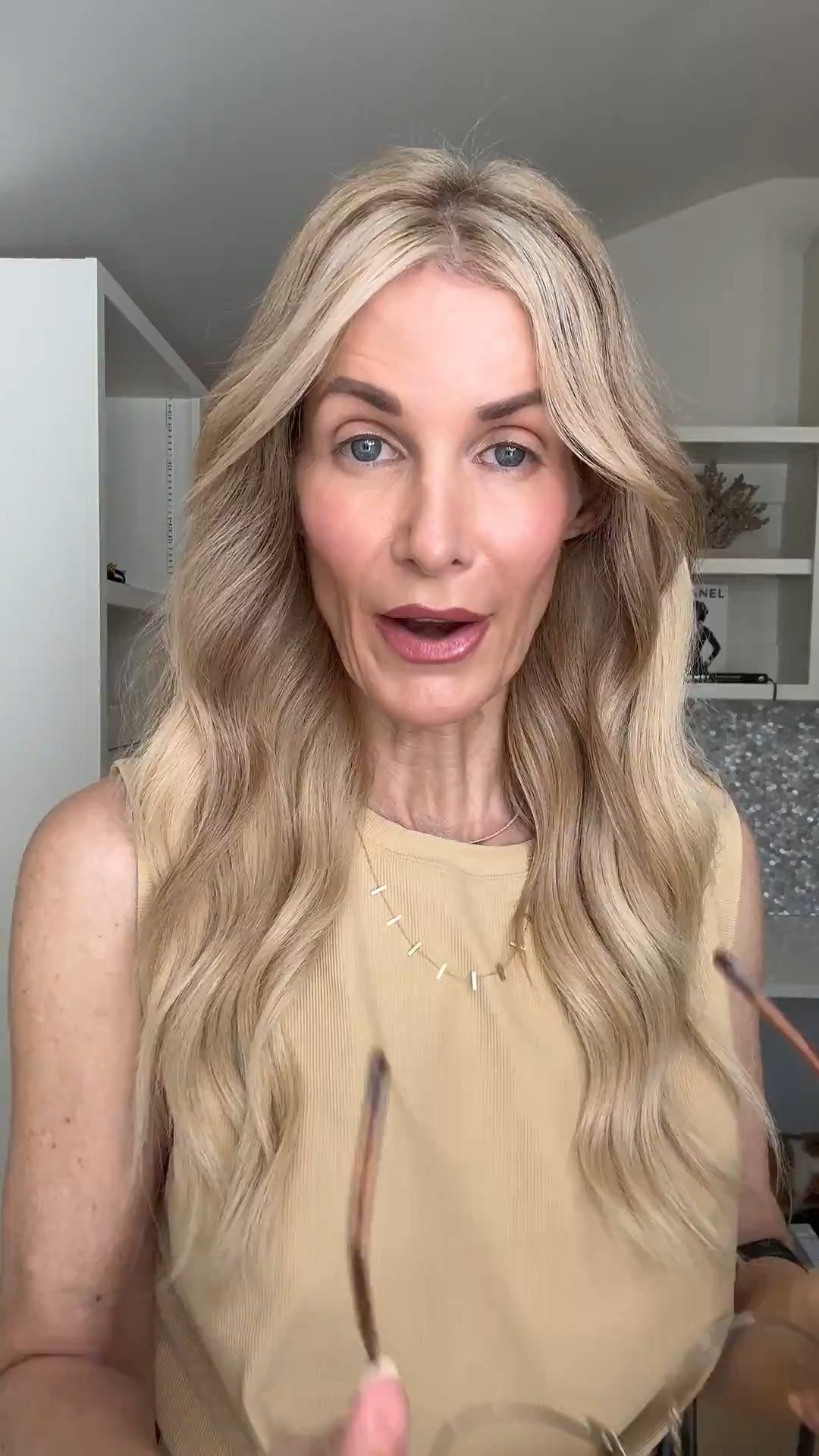 My go-to black joggers I literally live in 🖤 The high waist is so flattering, I love the pockets, and the quality is amazing—they wash beautifully and truly last forever. They’re super high quality but won’t break the bank, which makes them even better 🙌 Paired them with this cute tan cropped top for an easy, chic errand-running look. Wearing an XS in the joggers and an XS in the top. 

   

#LTKfitnessgoals #LTKgrwm #LTKootd #LTKootd #LTKfitnessgoals #LTKOver40