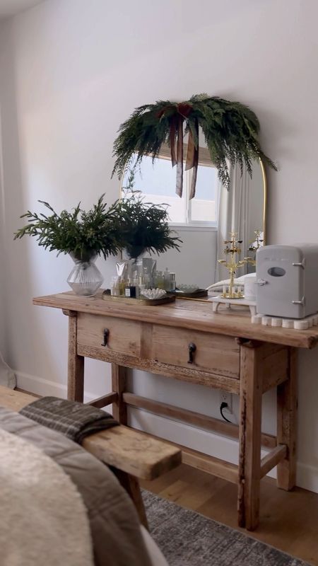 Shop my bedroom vanity look 

#LTKHoliday #LTKstyletip #LTKhome