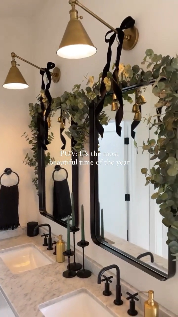 🔔 POV: It’s the most beautiful time of the year.

#homeswithpurpose
#homeswpdecONE #bathroom #holiday #bell #holidaydecor #homedecor #Christmas #bathroom #bow #mirror #handtowel #cb2 #target #candle #garland #greenery#homedecor #garland #candles #candlestick #towel #towelrack #handtowel #bells #ribbon #cb2 #target #fyp #foryou #foryoupage

#LTKCyberWeek #LTKHoliday #LTKHome